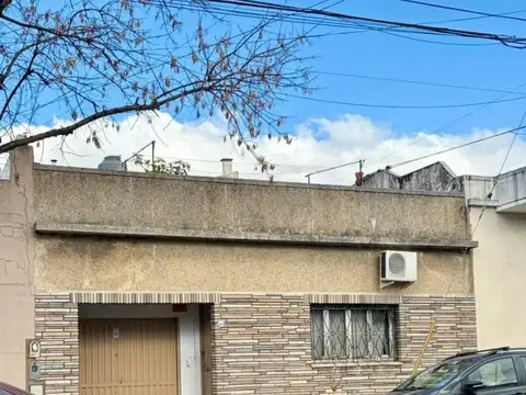 Casa en Venta en Monte Castro, CABA