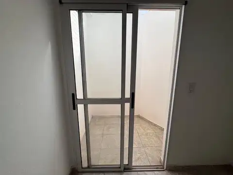 Departamento en Alquiler en Villegas, $ 250.000