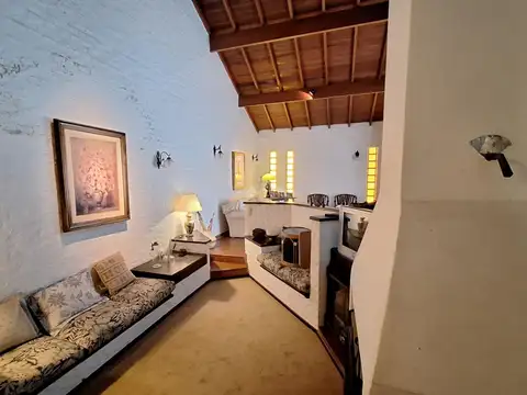 Casa en Venta en Campana, USD 270.000