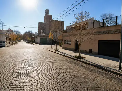 Terreno en venta en Parque Patricios en excelente zona.