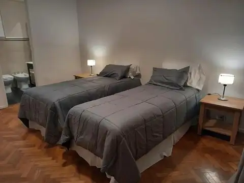 Arenales 1100, Piso 5