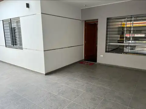 Casa en Alquiler de 3 dormitorios