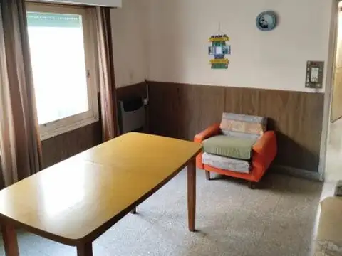 ALQUILER CASA DE TRES DORMITORIOS SAN LORENZO