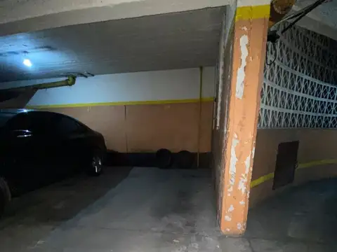 Venta - cochera - Italia 145- Lomas De Zamora