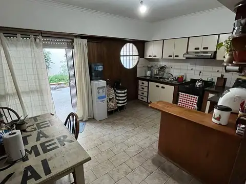 Casa en Venta en Temperley, USD 120.000