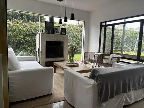 Casa en Alquiler en Santa Maria De Los Olivos, USD 2.000