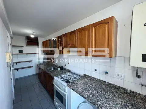 Departamento en Alquiler en Villa Luro, $ 650.000