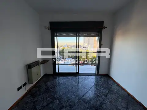 Avenida Emilio Castro 4900, Piso 8