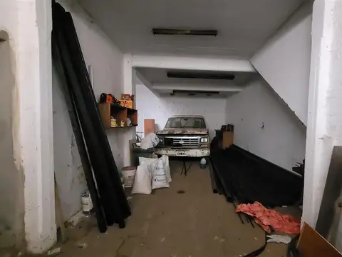 Galpon en Venta 17  mts Fondo