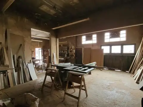 GALPON 340m2 Cub. en Venta, ZONA INDUSTRIAL, VILLA MARTELLI  