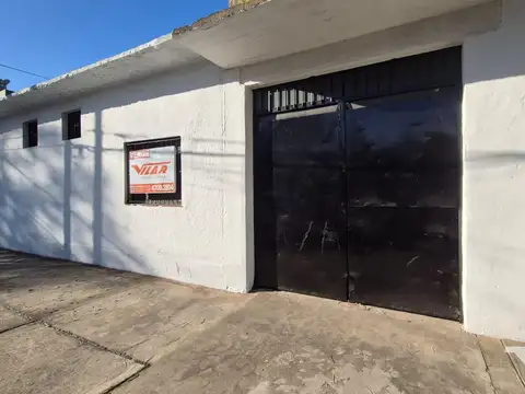 En Venta GALPON 340m2 Cub., ZONA INDUSTRIAL, VILLA MARTELLI