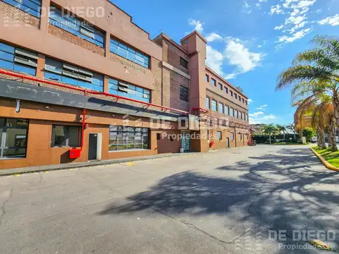 Galpon en Alquiler en Carapachay, USD 16.080