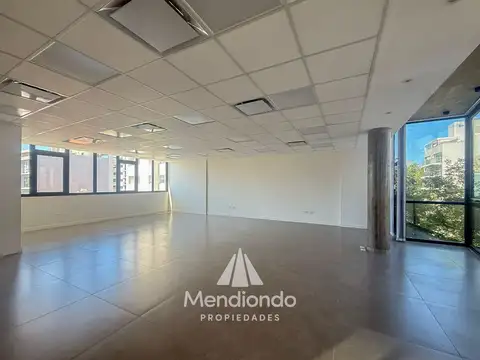 Oficina en Alquiler en Terminal Vieja, $ 2.000.000