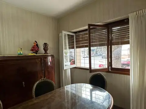 3 Ambientes en Planta Baja C/ Patio