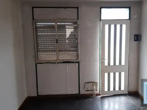 Pje. Julio Marc 2000, Piso 8°