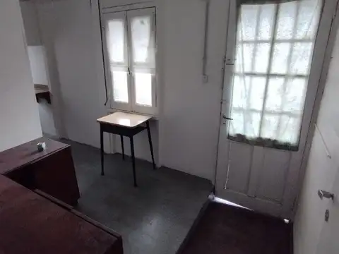 Depto Tipo Casa en Alquiler en Boca, $ 550.000