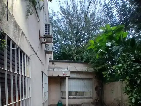 Hermosa propiedad ideal familia numerosa en Moreno Centro