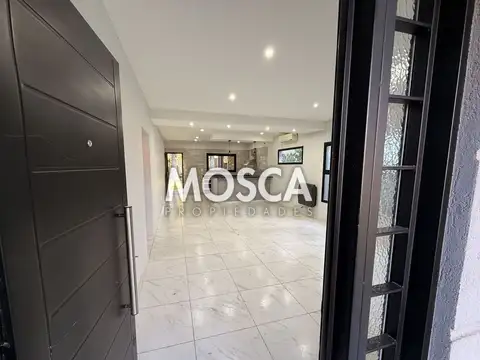 Casa en Alquiler de 2 dormitorios