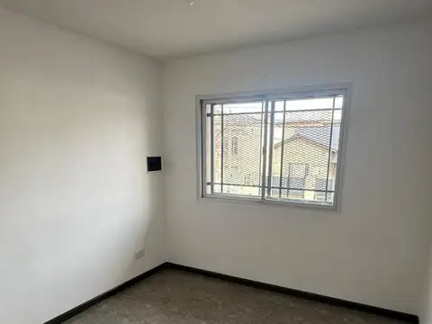 Maipu 100, Piso 1