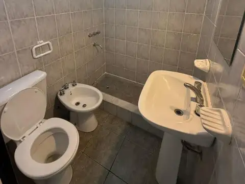 Departamento de 2 ambientes en Bernal Oeste