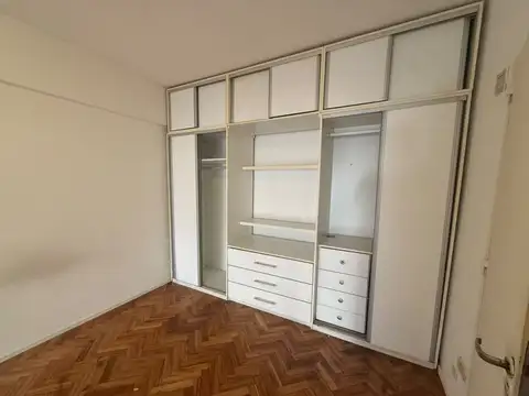 Departamento en Alquiler 50 años