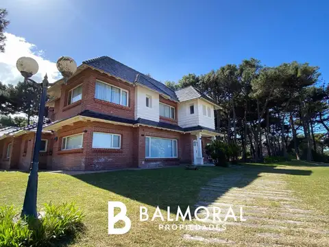 Casa en Alquiler - Zona Pinamar / REF: 8266