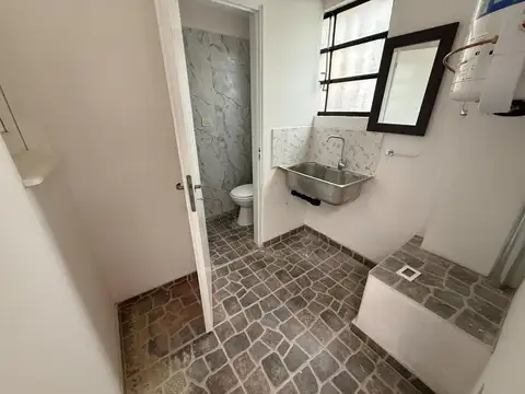 Depto Tipo Casa en Alquiler de 3 ambientes