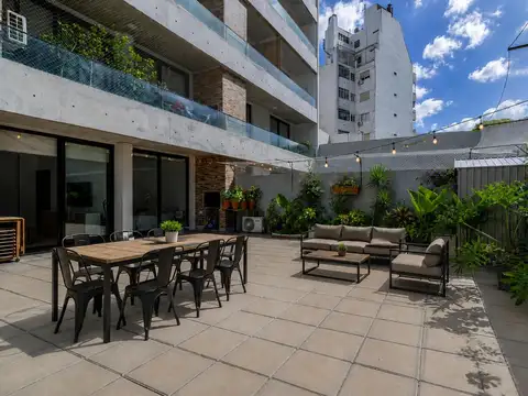 Terraza con parrilla propia | 2 cocheras cubiertas | Dos Amb con Dos Baños