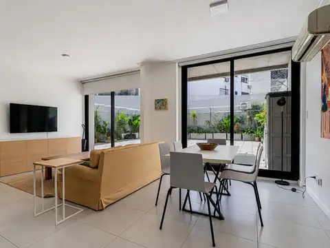 Departamento en Venta en Chacarita, USD 249.000