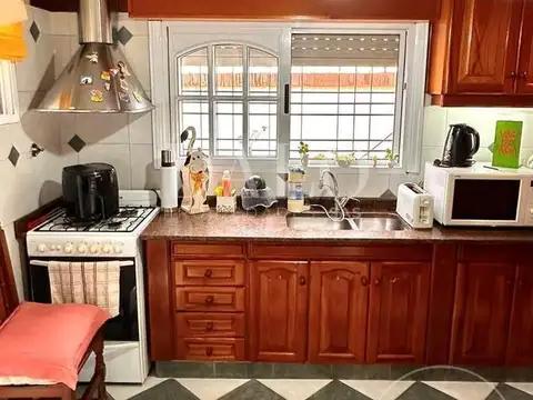 Casa Chalet  en Venta en Bernal Oeste, Bernal, Quilmes