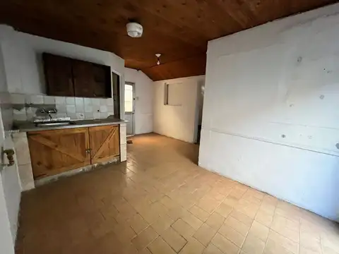 Gobernador Crespo 3700