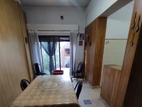 Depto Tipo Casa en Venta en Liniers, USD 105.000