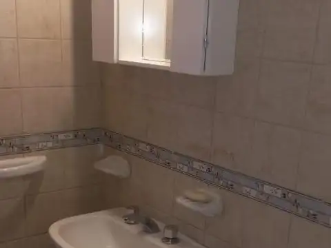 Departamento 3 ambientes con 1 baño