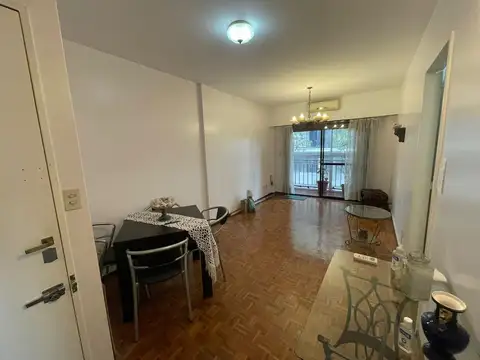Alvear 700, Piso 2°