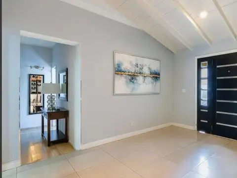 Casa en Venta en Ciudad Jardin Del Palomar, USD 290.000