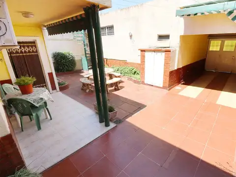 Calle 141, Av Triunvirato 7100