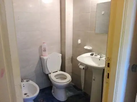 Depto Tipo Casa en Alquiler 70 años