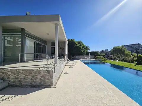 Cochera en Venta en Marinas del Canal, Nordelta