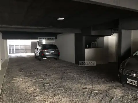 Cochera en Venta Cubierta