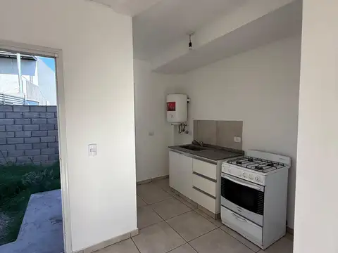 Hermoso Duplex en Alquiler Ubicado en Valle Cercano
