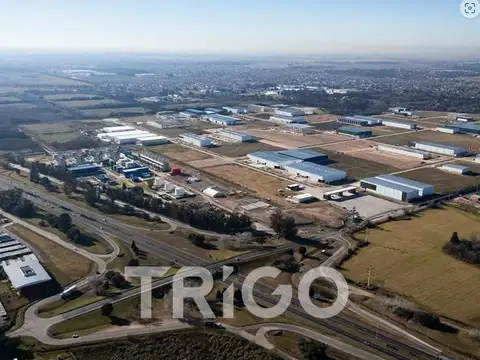 Financiación a plazo sin intereses - Venta Terreno industrial en Predio cerrado sobre Autopista