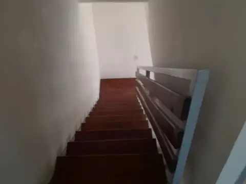 Depto Tipo Casa en Venta con 2 cocheras