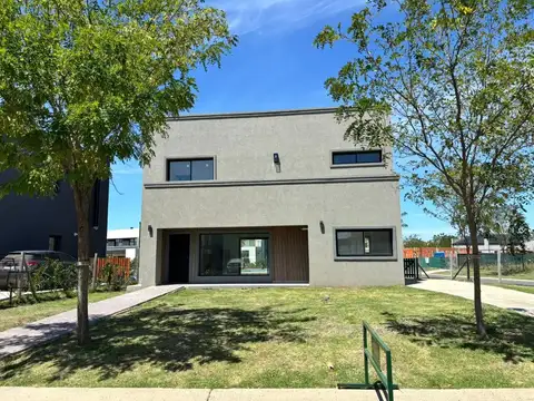 Casa en Alquiler en San Pablo, USD 1.500
