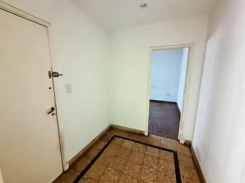   RESERVADO   DPTO 3 AMB., 1º PISO FTE