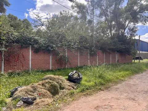 Terreno en Venta 37  mts Frente