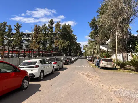 La Rioja & Diario la Prensa, B1738 La Reja, Provincia de Buenos Aires, Argentina