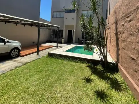 Casa en Venta de 5 dormitorios