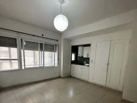 MONOAMBIENTE MUY BUENA UBICACIÓN