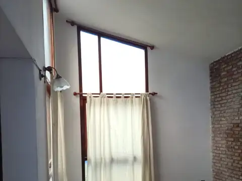 Casa 5 ambientes con 1 baño