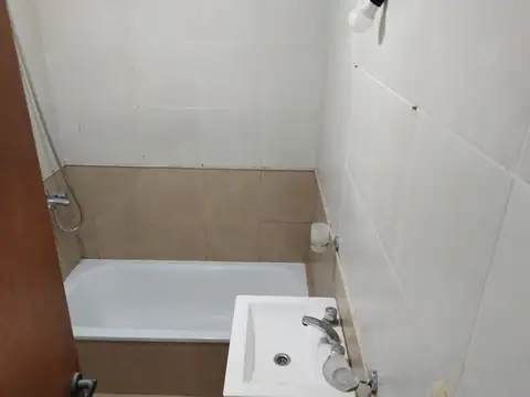 Departamento en Alquiler con 1 cochera